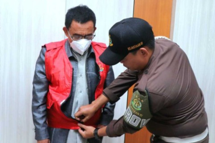 Rekam Jejak Karier Muhamad Marasabessy: Sepak Terjang Eks Kepala BWS Maluku Sebelum Ditahan Kejati