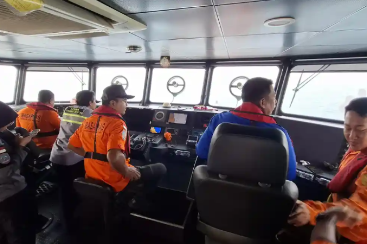 Tim SAR Gabungan Perluas Jangkauan di Hari ke-4 Pencarian 5 Jurnalis Reporter Anak Krakatau