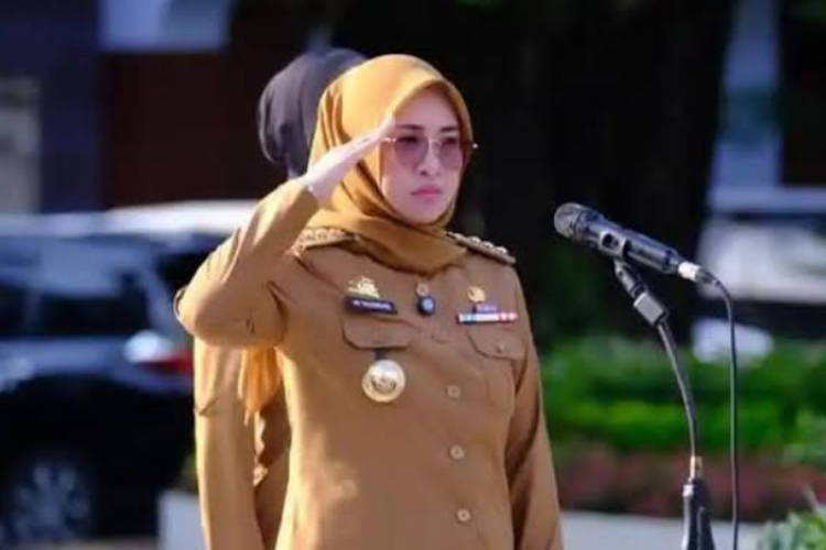 Bupati Gowa Sitti Husniah Talenrang Resmi Ditetapkan Sebagai Tersangka Atas Tindak Korupsi Gratifikasi dan TPPU
