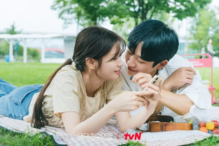 Sinopsis dan Link Nonton Love Next Door (2026) Sub Indonesia Full Episode, Kisah Dua Sahabat yang Terperangkap Asmara