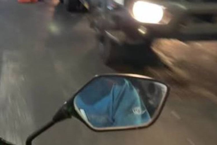 Identitas Pemeran Pria Berbaju Hitam dalam Video Viral Bahasa Jawa Deloken A Yah, Isi Videonya Jadi Pertanyaan