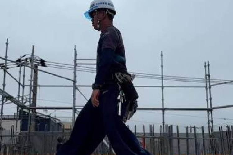 Viral Video LPK Magang Jepang Kenshusei Celana Biru yang Bikin Geger Medsos, Mendadak FYP Karena Ini!