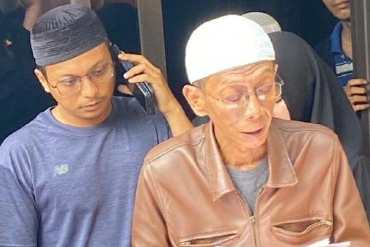 Bejat! Ayah dan Anak Pengasuh Ponpes di Tajurhalang Bogor Jadi Tersangka Kasus Pencabulan, Modus Terapi Bekam dan Cek Keperawanan